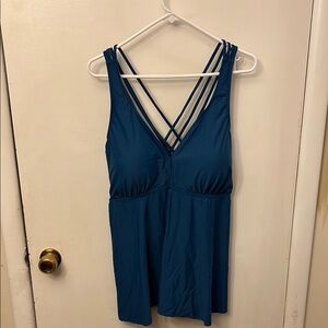 Firpearl Women’s Swim Top Blue NWT Size 20